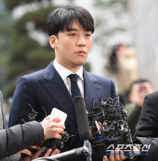 '버닝썬 게이트'ing..국세청 칼날 맞은 YG-'억울하다'는 승리