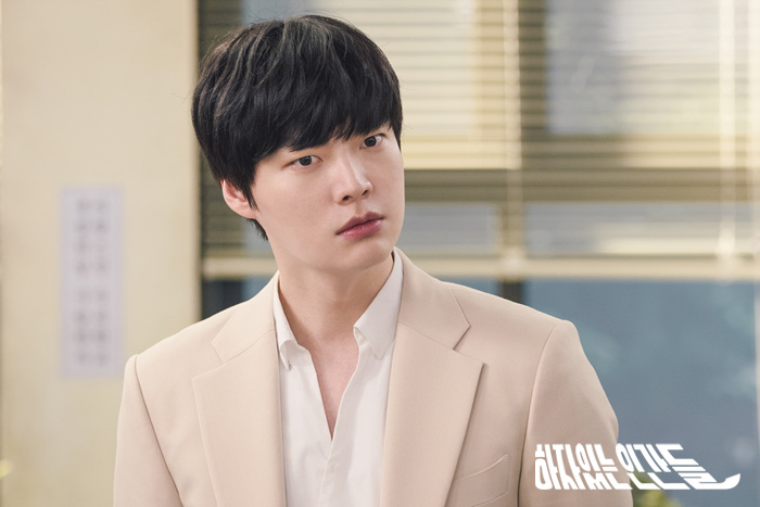 안재현 논란 " 하자있는인간들 " 인물관계도