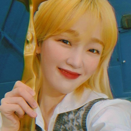 오마이걸 승희 “탱크 안진웅 협박성 메시지(과거에 만난 아이돌 남자친구, 남성 편력, 팬 기만, 자신과 나눈 음담패설 노래에 담아) 스토킹 피해자…법적대응”