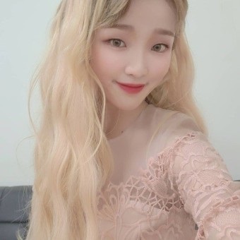 오마이걸 승희 “탱크 안진웅 협박성 메시지(과거에 만난 아이돌 남자친구, 남성 편력, 팬 기만, 자신과 나눈 음담패설 노래에 담아) 스토킹 피해자…법적대응”