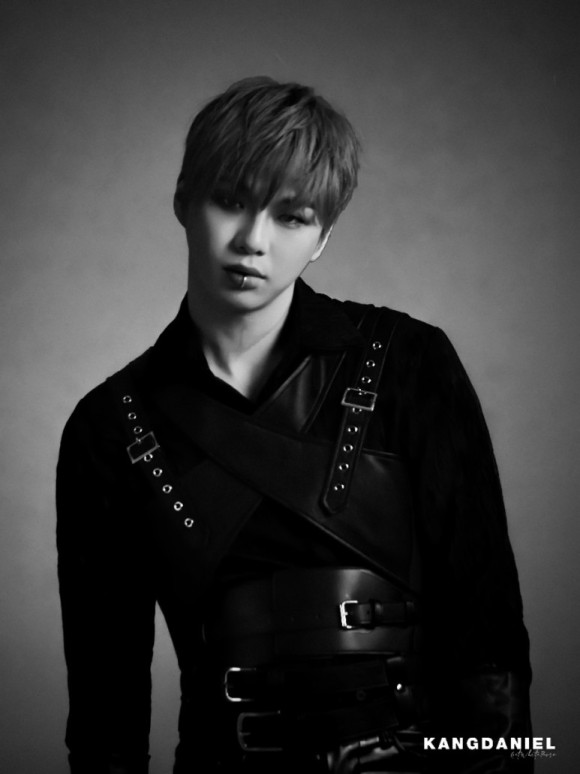 강다니엘! 파라노이아 티저공개♡3년만에 MBC 라디오스타에 출연♡ 설날앞두고 한복입고 윷놀이에 정감이 넘쳐♡ Rayli 흑발 녤의 화보♡
