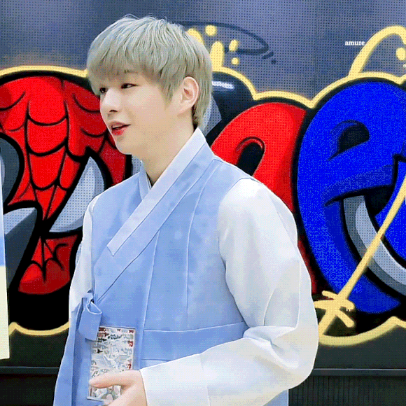 강다니엘! 파라노이아 티저공개♡3년만에 MBC 라디오스타에 출연♡ 설날앞두고 한복입고 윷놀이에 정감이 넘쳐♡ Rayli 흑발 녤의 화보♡
